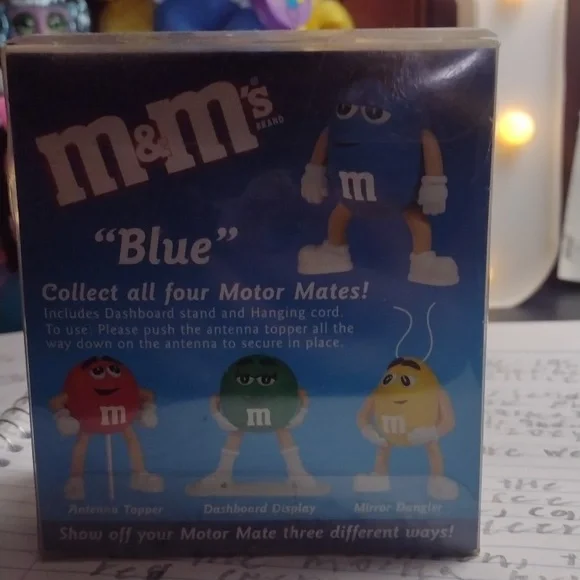 M&M'S Blue Motor Mate Figure 1/4 - Picture 2 of 4